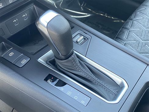 New 2026 Nissan Kicks SV image 19