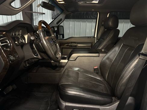 Used 2015 Ford F250 Platinum w/ FX4 Off-Road Package image 23