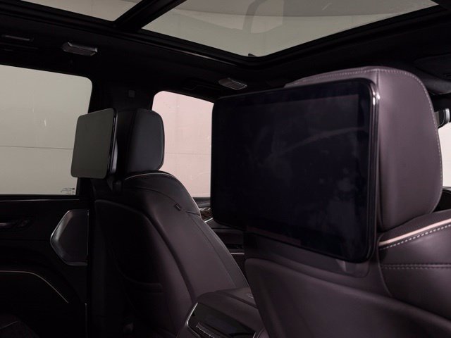 Used 2021 Cadillac Escalade Sport Platinum RWD image 24