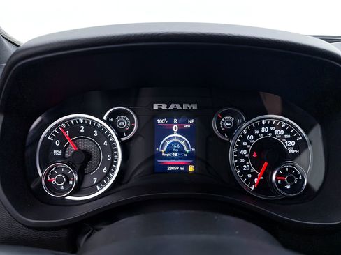 Used 2024 RAM 1500 Big Horn image 30