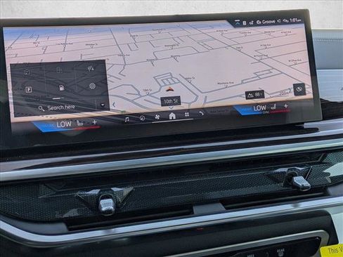 New 2026 BMW X5 sDrive40i w/ Premium Package image 14