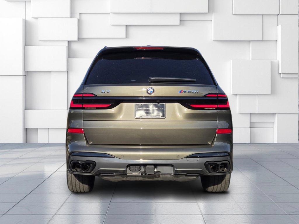 Certified 2025 BMW X7 M60i AWD/4WD image 7