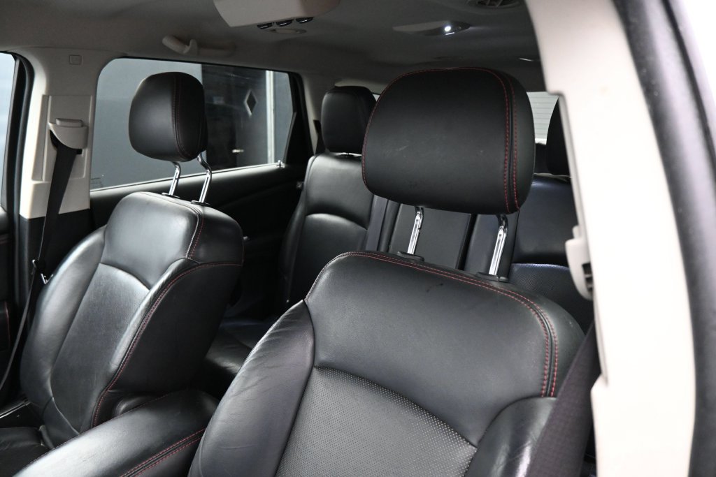 Used 2016 Dodge Journey R/T w/ Driver Convenience Group AWD/4WD image 12