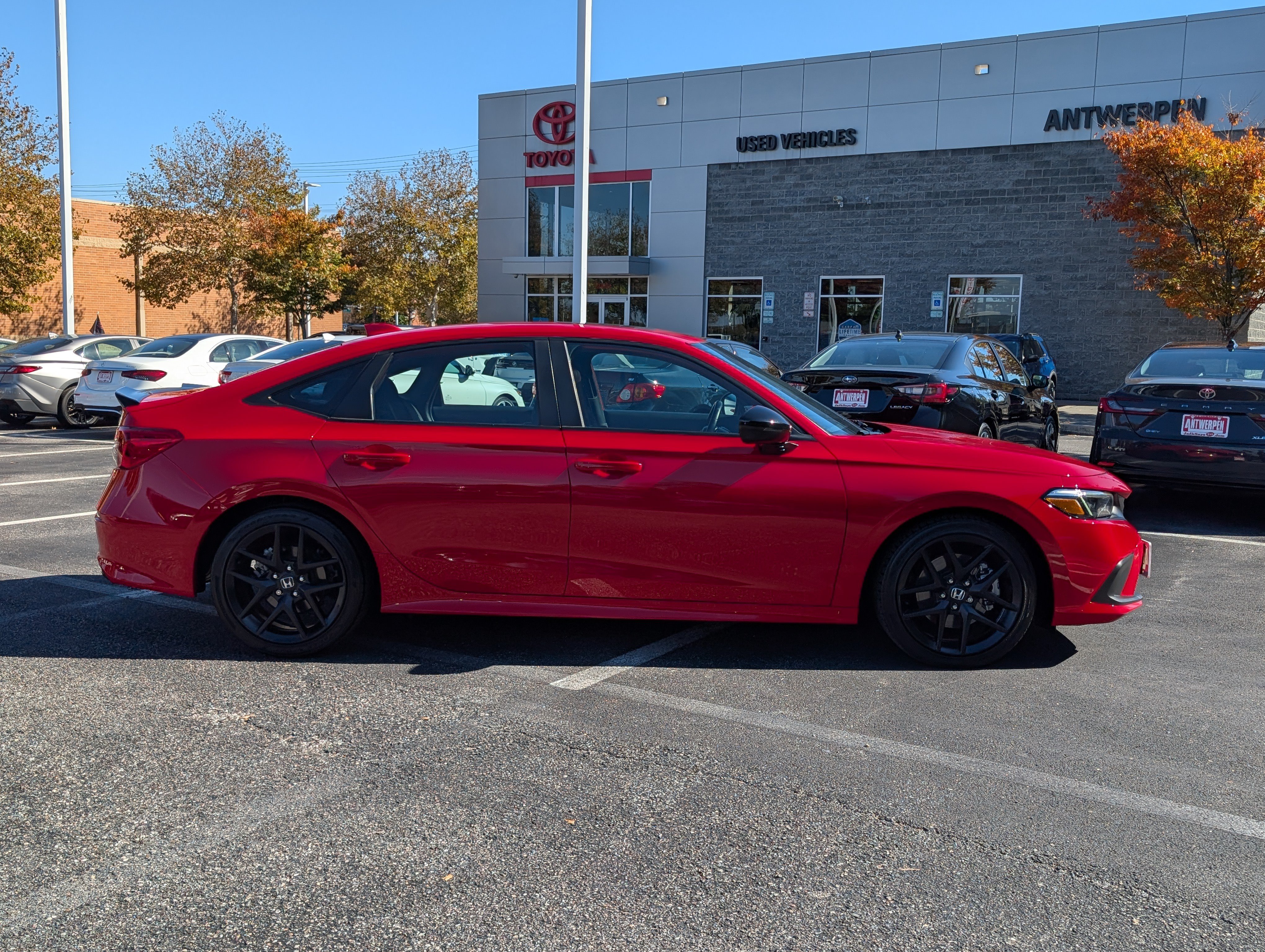 Used 2024 Honda Civic Si image 2
