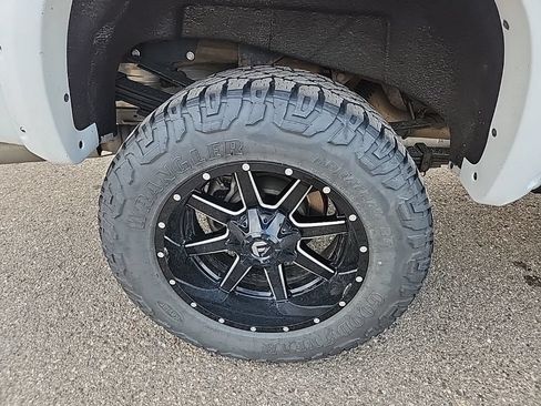 Used 2020 Chevrolet Silverado 3500 LTZ w/ LTZ Convenience Package AWD/4WD image 44