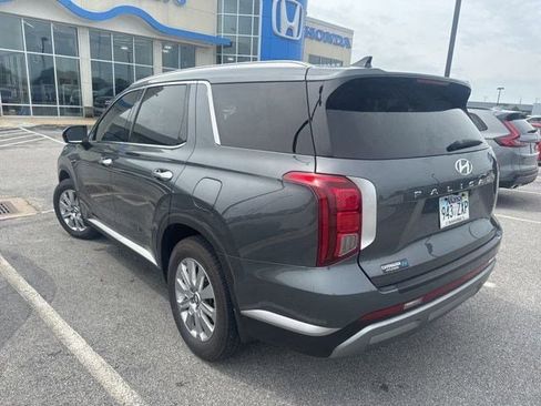 Used 2025 Hyundai Palisade SEL FWD image 4