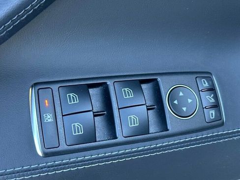 Used 2018 Tesla Model S 100D image 13