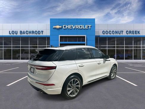 Used 2022 Lincoln Corsair Grand Touring AWD/4WD image 8