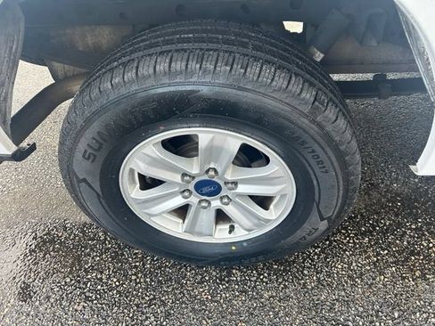 Used 2018 Ford F150 XLT w/ Trailer Tow Package AWD/4WD image 4
