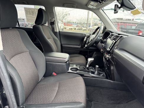 Used 2024 Toyota 4Runner TRD Off-Road image 36