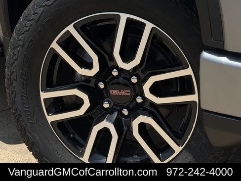 New 2026 GMC Sierra 1500 AT4 w/ AT4 Premium Package AWD/4WD image 9