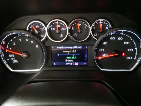 Certified 2021 Chevrolet Tahoe RST w/ Luxury Package AWD/4WD image 21