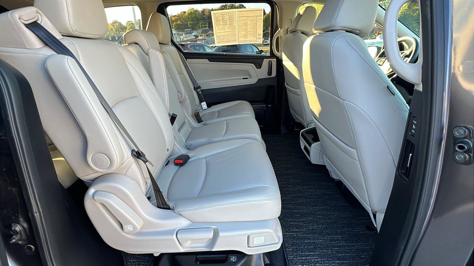 Certified 2025 Honda Odyssey EX-L image 14