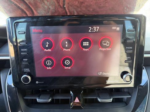 Used 2022 Toyota Corolla SE w/ Carpet Mat Package (TMS) FWD image 22