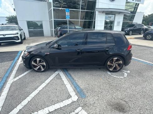 Used 2020 Volkswagen GTI SE FWD image 3