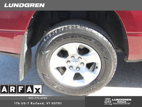 Used 2023 RAM 1500 Big Horn AWD/4WD image 12