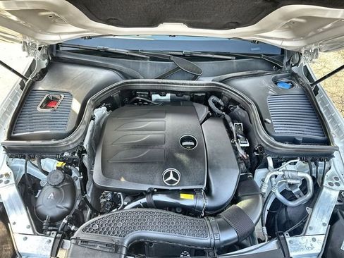 Used 2022 Mercedes-Benz GLC 300 4MATIC image 31