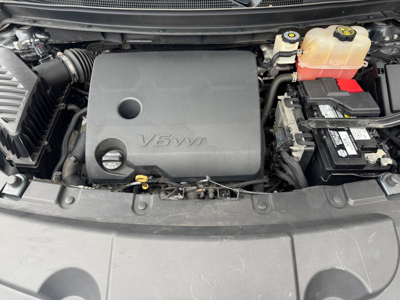 Used 2019 Chevrolet Traverse LT FWD image 36