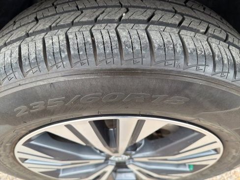 Certified 2022 Nissan Rogue SV image 9