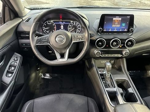 Used 2020 Nissan Sentra SV FWD image 29