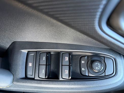 Certified 2024 Subaru Crosstrek 2.5i Sport AWD/4WD image 50