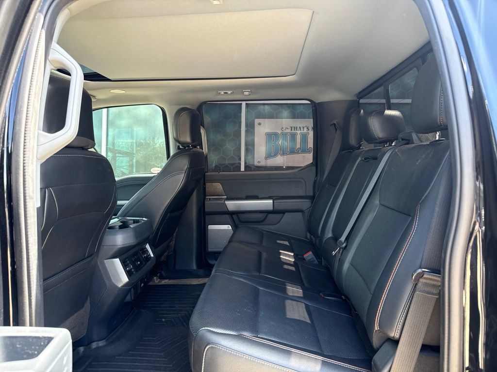 Used 2023 Ford F350 Lariat w/ Lariat Ultimate Package AWD/4WD image 10