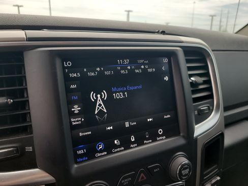 Used 2019 RAM 1500 Big Horn AWD/4WD image 22