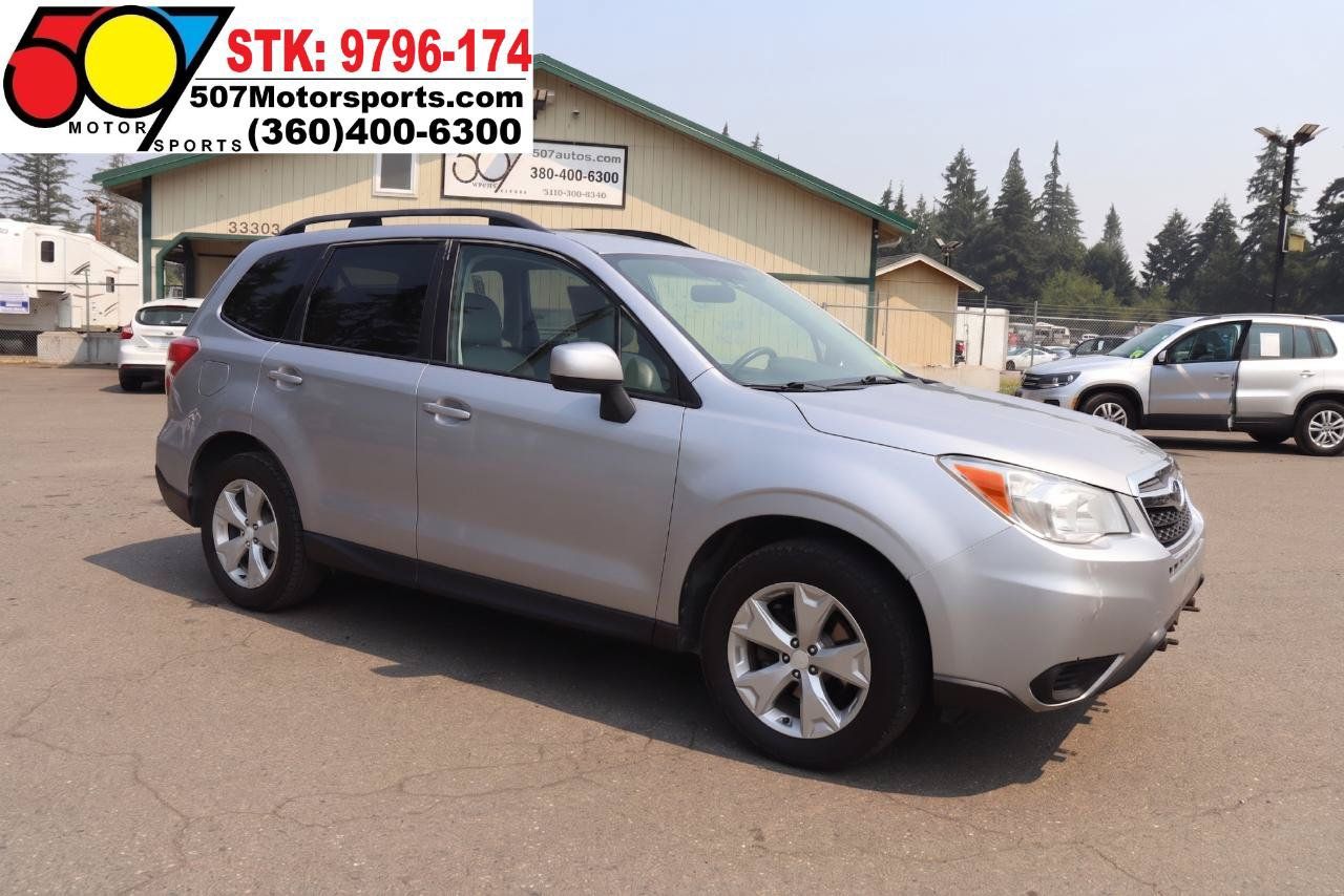 Used 2016 Subaru Forester 2.5i Premium AWD/4WD image 2