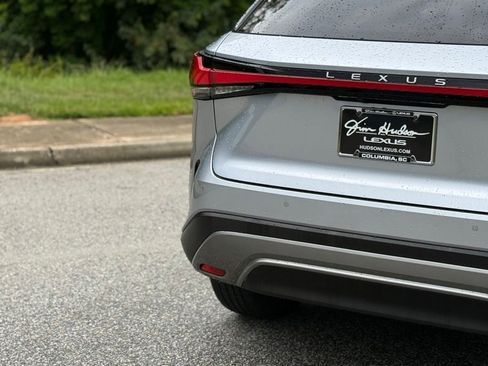 Certified 2025 Lexus RX 350 Premium FWD image 14