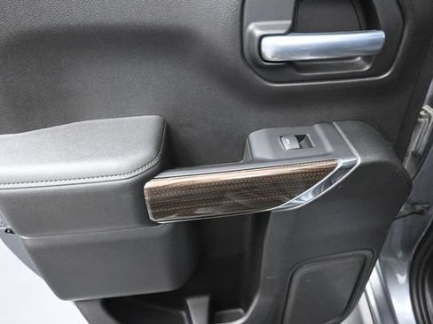 Used 2019 Chevrolet Silverado 1500 RST AWD/4WD image 19