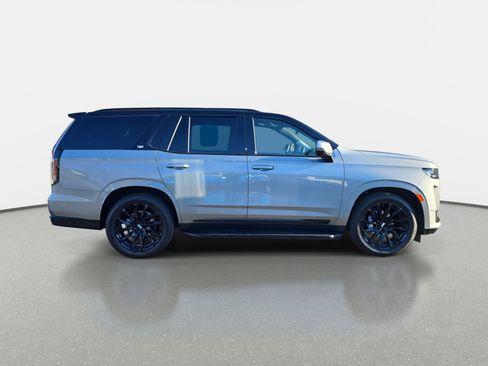 Used 2024 Cadillac Escalade Sport w/ LPO, ONYX Package image 2