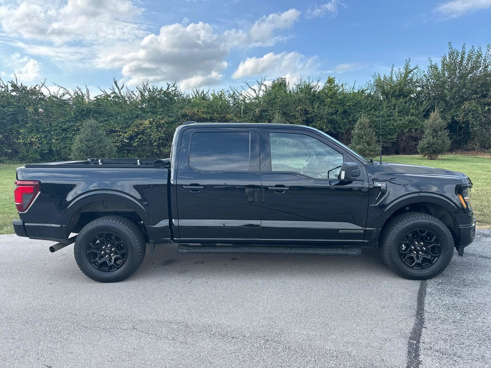 Used 2024 Ford F150 XLT w/ Equipment Group 302A MID AWD/4WD image 8