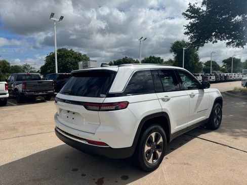 Used 2022 Jeep Grand Cherokee Limited 4xe AWD/4WD image 7