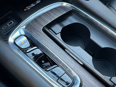 Used 2023 Buick Enclave Avenir w/ Avenir Technology Package image 19