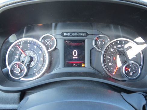 New 2026 RAM 2500 Tradesman AWD/4WD image 22