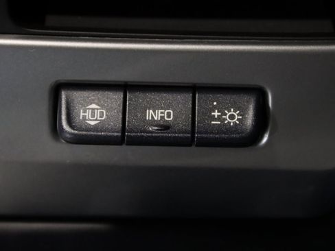 Used 2018 Chevrolet Tahoe Premier image 42