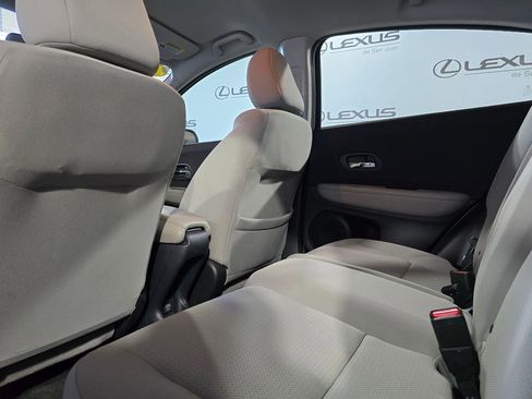 Used 2021 Honda HR-V LX image 26