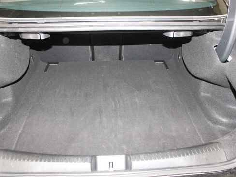 Used 2025 Mercedes-Benz CLA 250 image 28