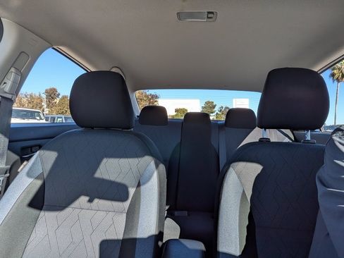 Used 2023 Nissan Versa SV image 17