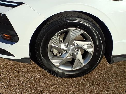 New 2025 Hyundai Sonata SE image 9