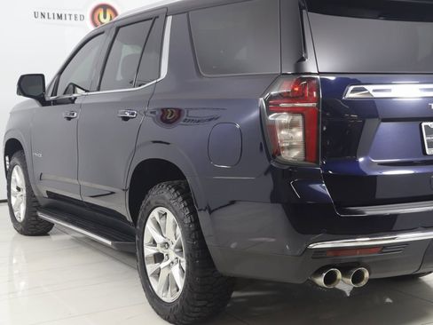 Used 2021 Chevrolet Tahoe Premier w/ Premium Package image 25