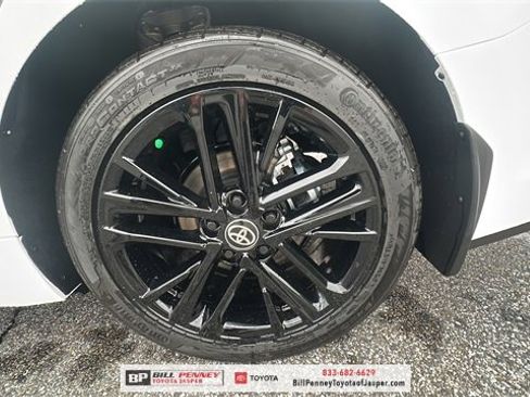 New 2026 Toyota Camry SE image 18