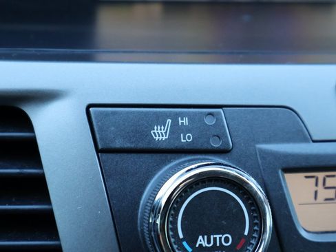 Used 2016 Honda Odyssey Touring Elite image 26