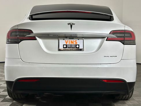 Used 2020 Tesla Model X Long Range image 28