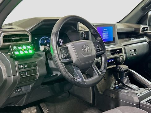 Used 2025 Toyota Tacoma SR RWD image 7