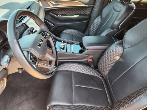 Used 2022 Jeep Grand Cherokee Summit AWD/4WD image 20
