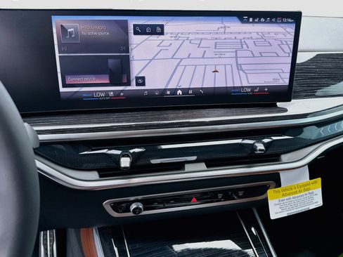 New 2026 BMW X5 sDrive40i w/ Executive Package RWD image 9