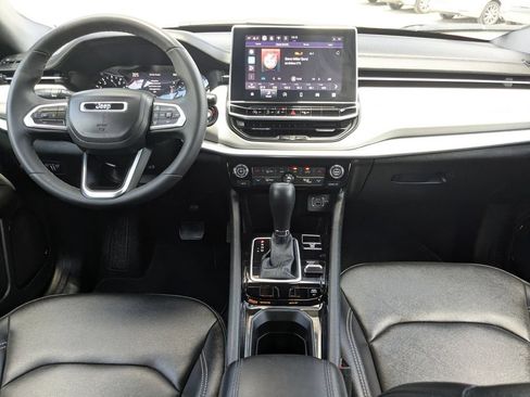 Used 2025 Jeep Compass Limited AWD/4WD image 23