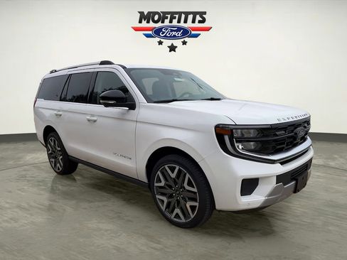 New 2026 Ford Expedition Platinum w/ Platinum Ultimate Package AWD/4WD image 7