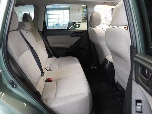 Used 2016 Subaru Forester 2.5i Premium image 28